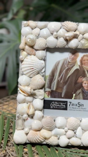 Seashell Landscape 7 x 5 Picture Frame – Inis Isle