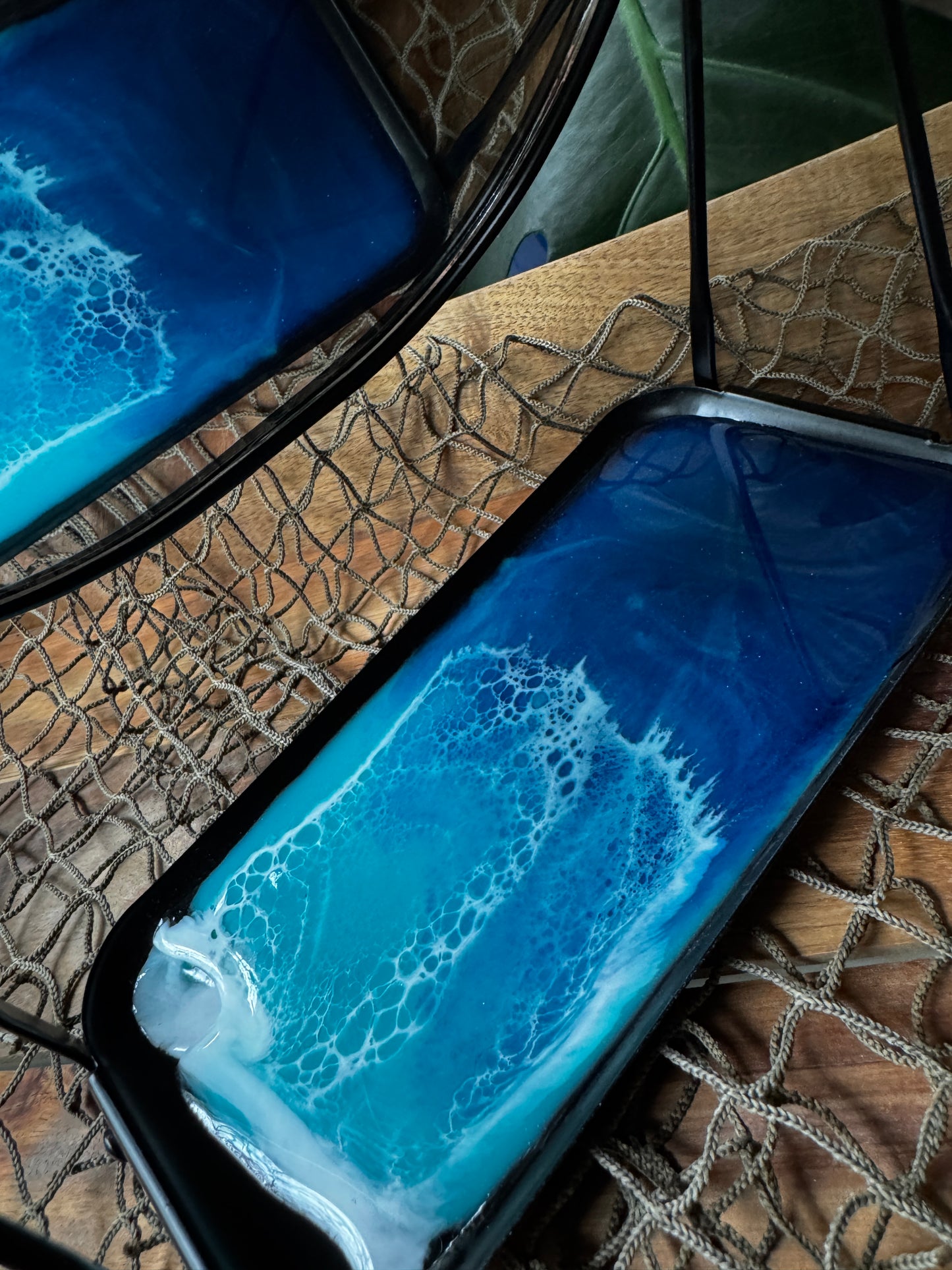 Table Top Makeup Mirror with Metal Tray