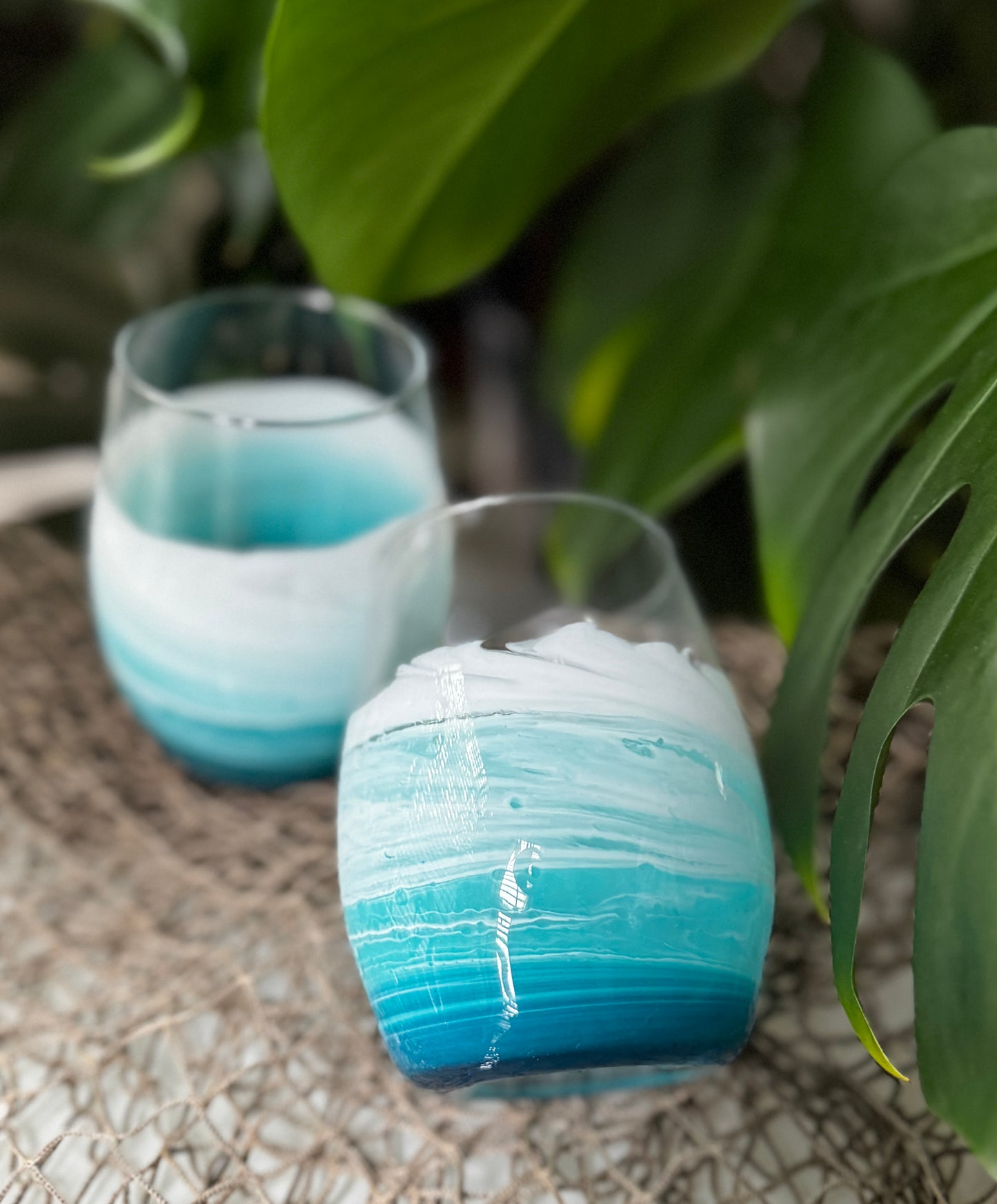 Beach Wine Glass, Stemless wine glass with blue waves, Ocean Wine glass, Resin waves glass, Wine lover gift, Beach Gift, Gift for Holiday