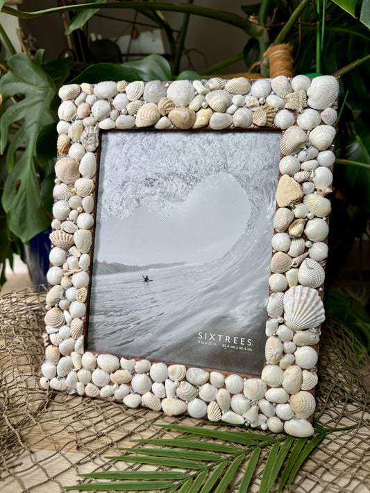 Seashell Tabletop Frame 8 x 10